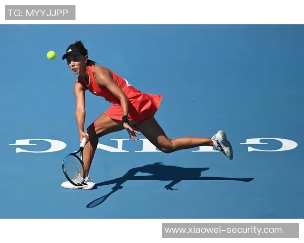 广州网球队整体压制战术解析与深度剖析网球竞技的成功秘诀 广州网球队整体压制战术解析与深度剖析网球竞技的成功秘诀